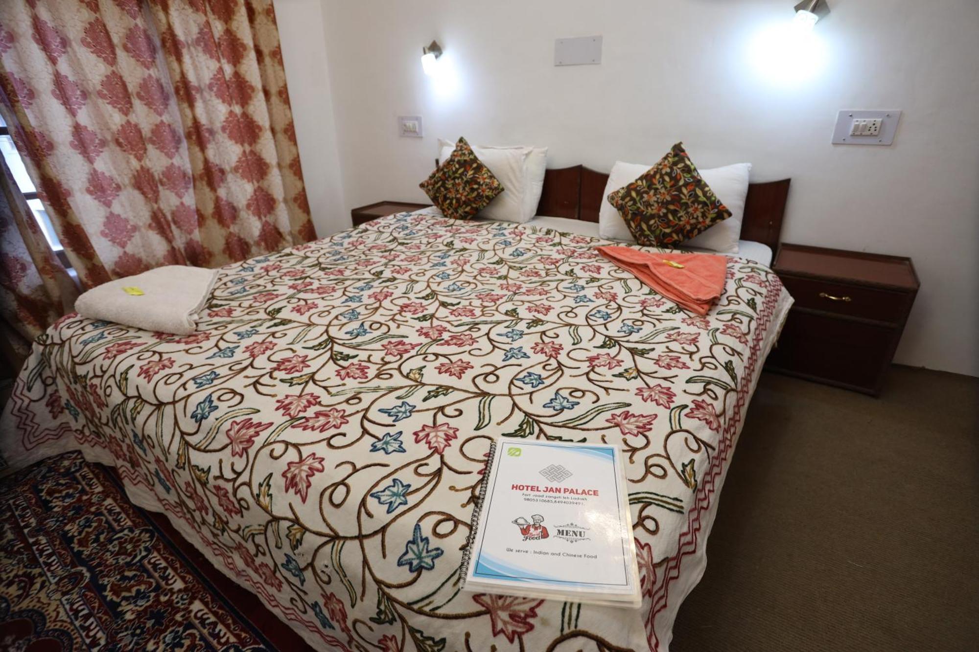 Hotel Jan Palace Leh Dış mekan fotoğraf