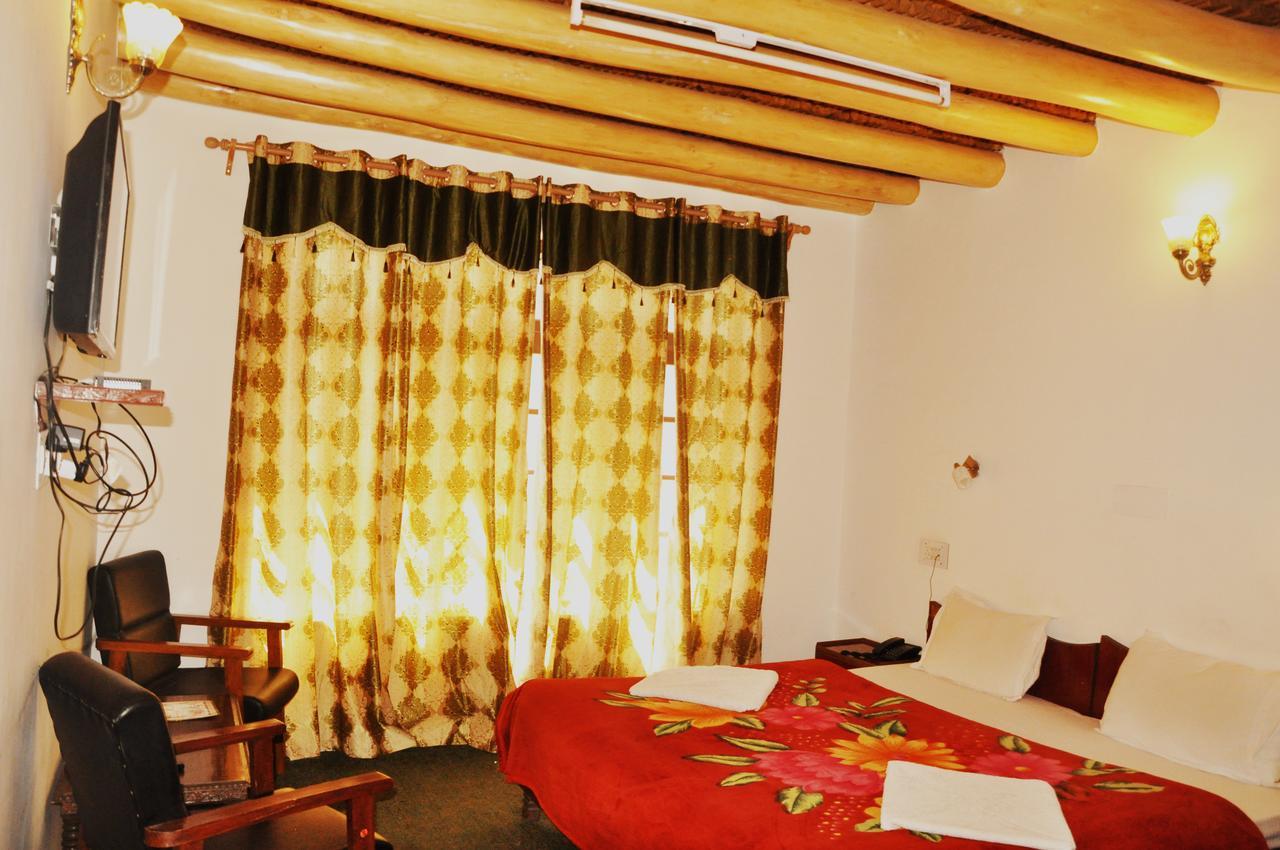 Hotel Jan Palace Leh Dış mekan fotoğraf